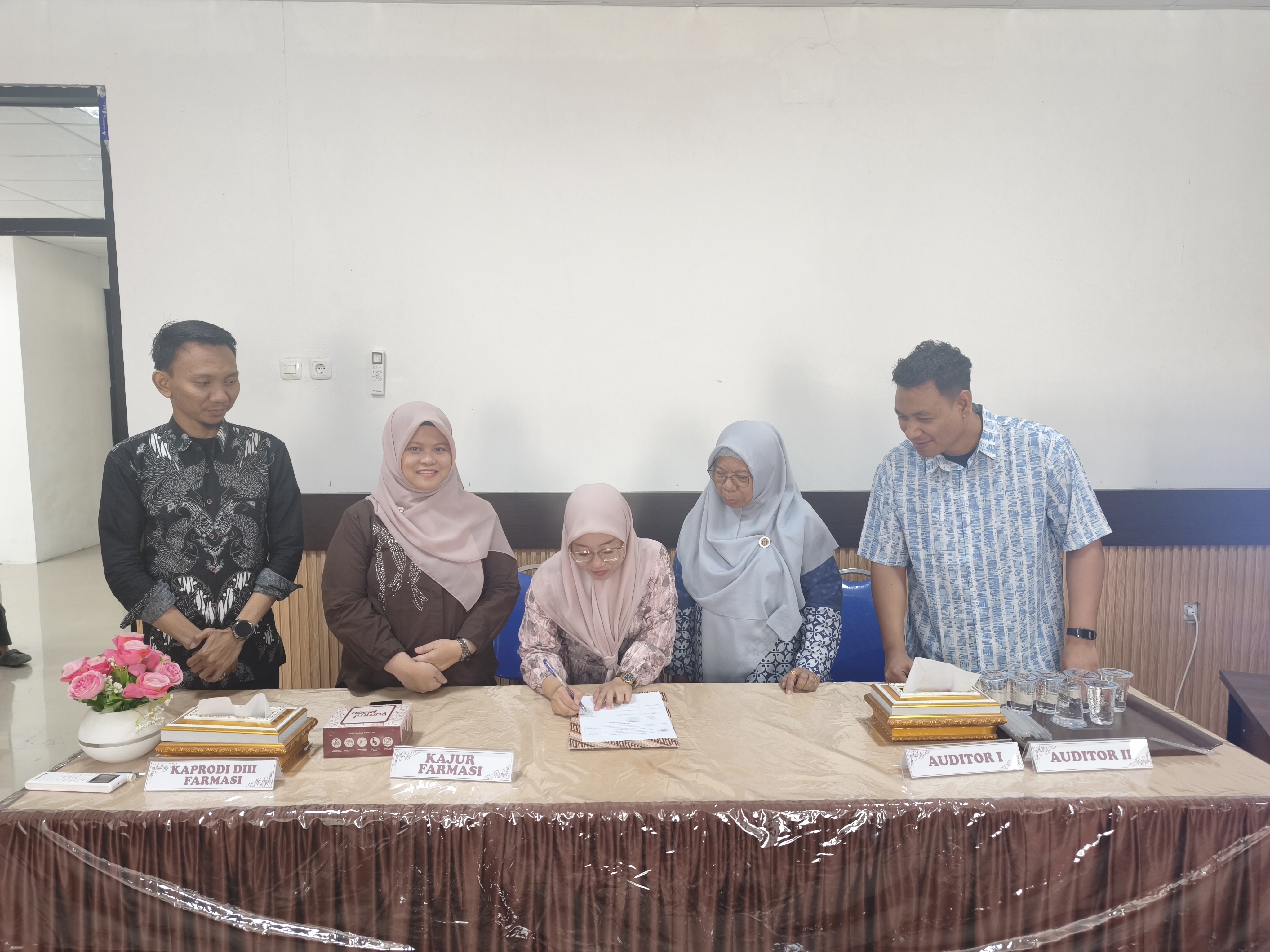 Prodi D3 Farmasi FOK UNG Laksanakan Audit Mutu Internal, Perkuat Komitmen Peningkatan Mutu